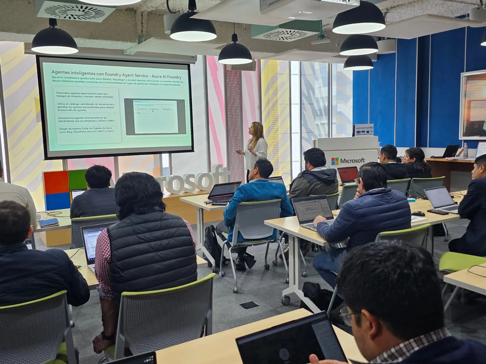 Capacitación de Power BI en sala